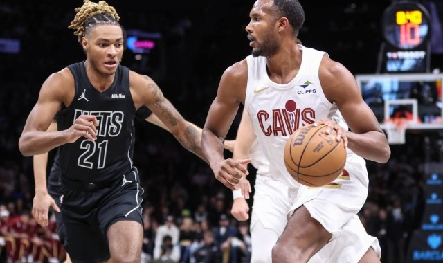 哈登22+9+8小波特26分 篮网不敌骑士8连败