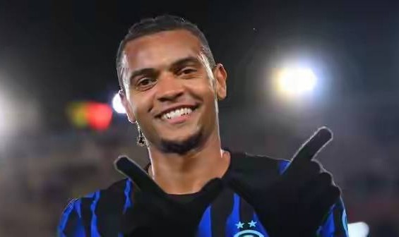 意甲怪事！科莫仅用1分钟意大利人却稳居前四，本土足球的根正在烂掉！