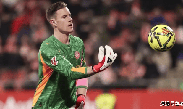 德国国门伤停，或重返巴塞罗那；利物浦召回詹姆斯·麦康奈尔