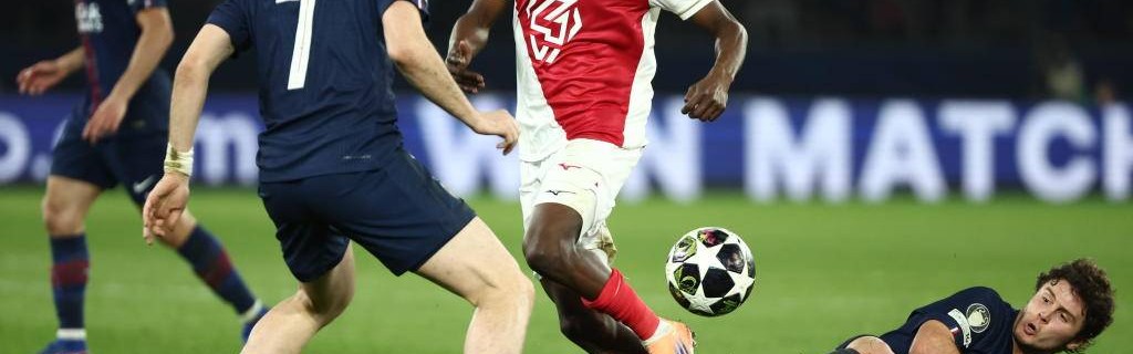 阿尔内·斯洛特力挺切尔西：5-2惨败巴黎圣日耳曼背后的真相与争议