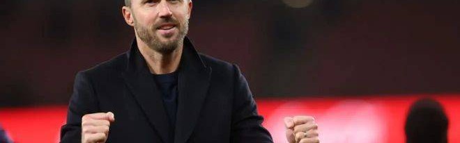 比德利赫特更强！曼联夏窗放大招，3500 万镑抢皇马铁闸