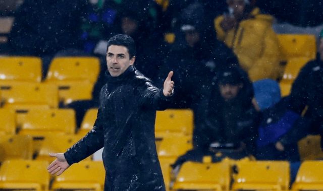 一场2-2让英超争冠格局大乱，阿森纳2场狂丢4分，曼城紧追不舍